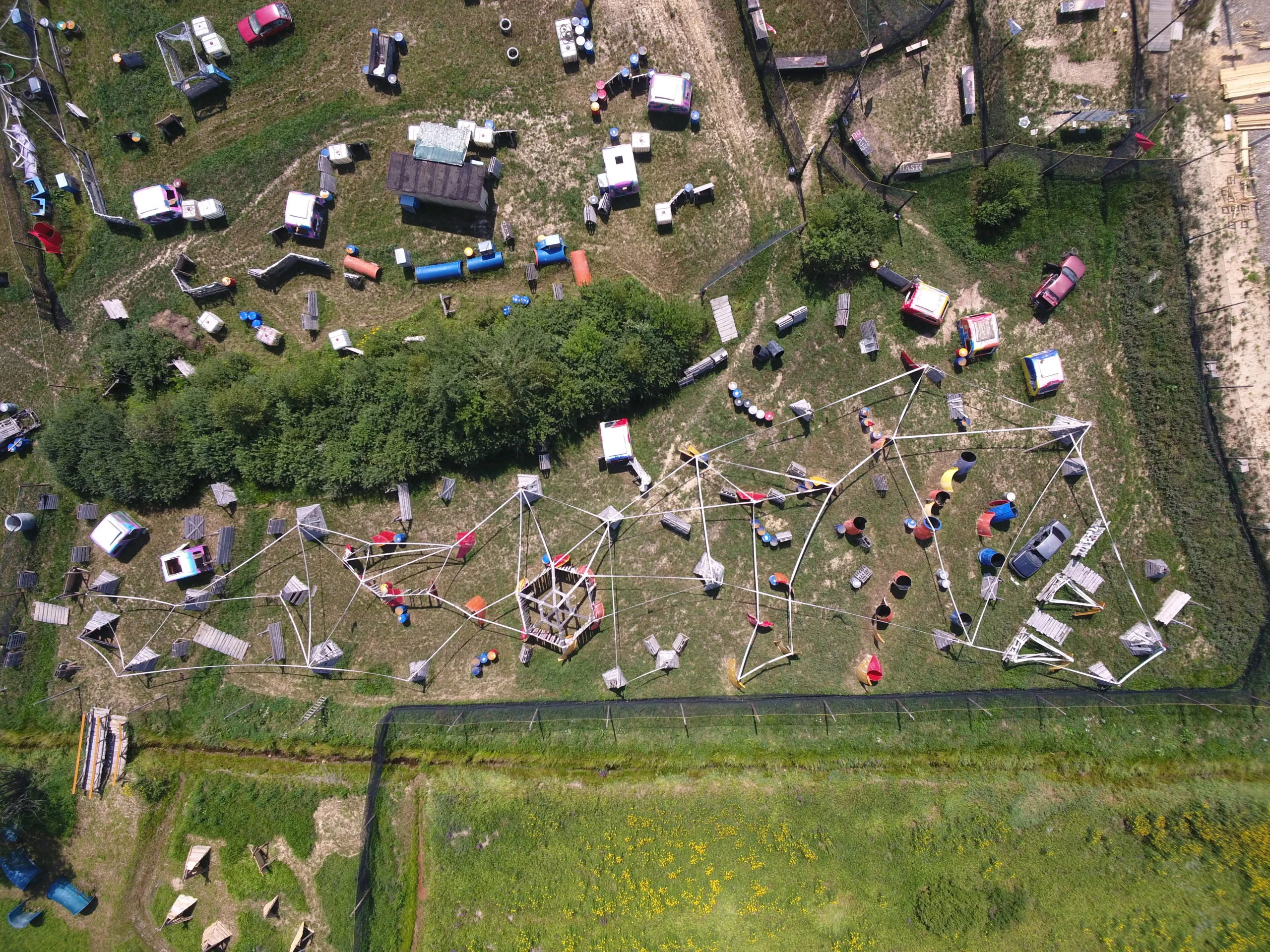 Arena Mocy - pole paintballowe dla grup