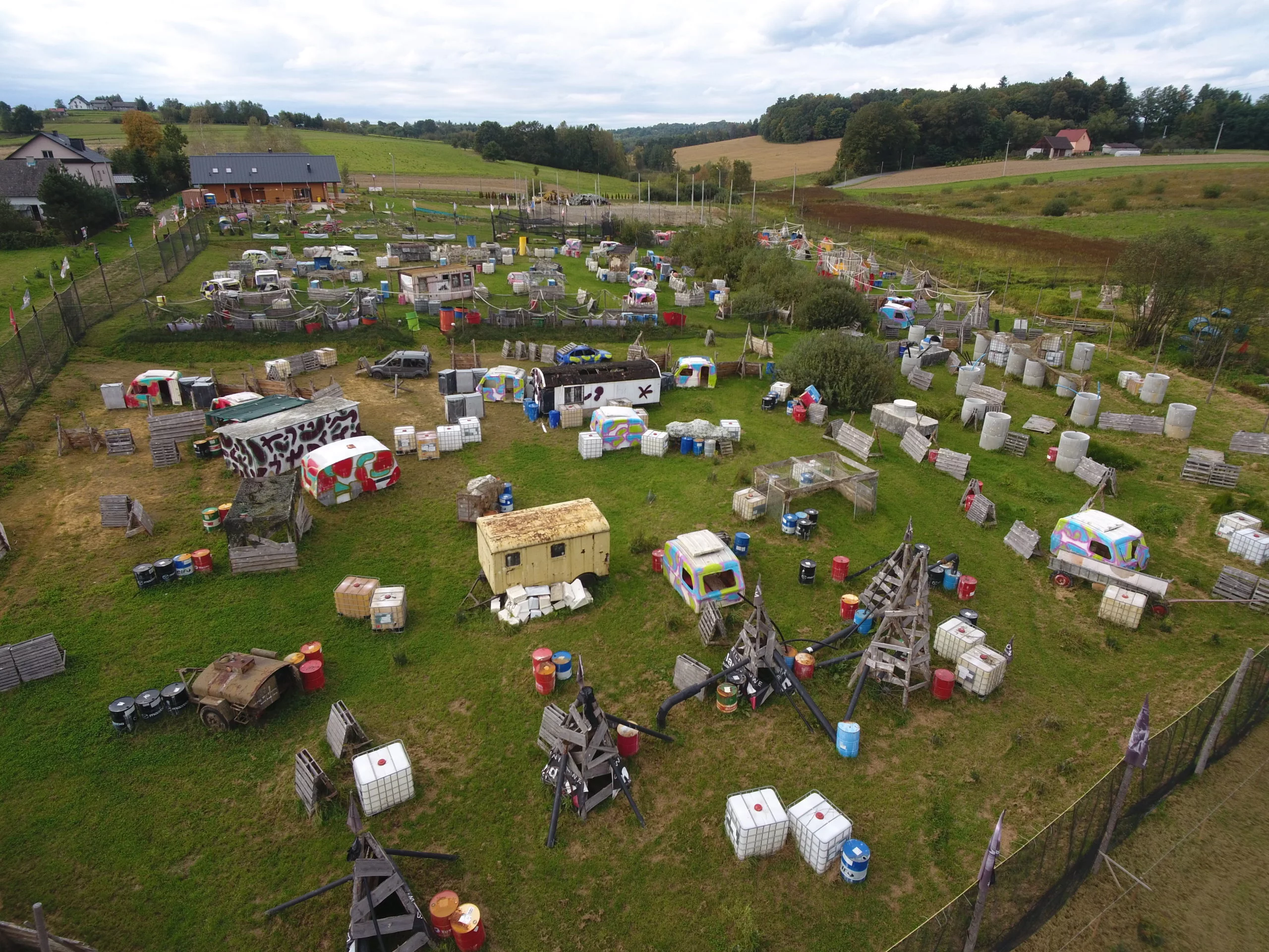 Cennik w Arenie Mocy - Aktualne Ceny Paintballu